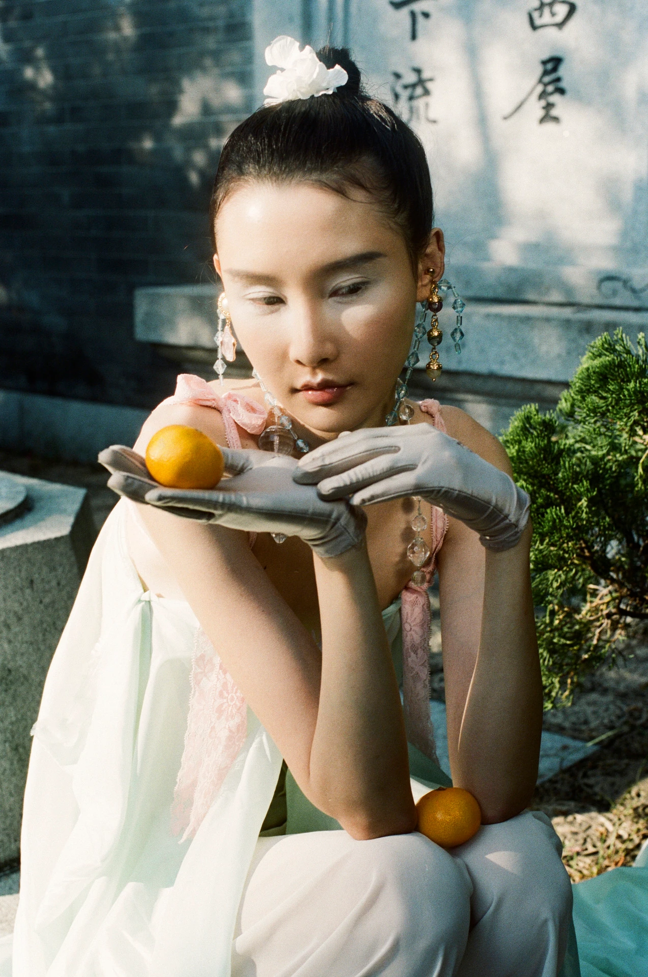 青山隱隱水迢迢, frame 10